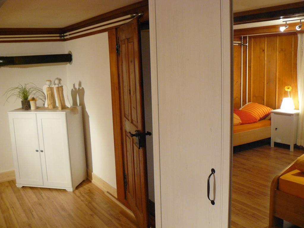 Apartment Lindi Lütschenthal Rum bild